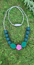 Load image into Gallery viewer, Rose and Leaf Teething Necklace
