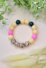 Load image into Gallery viewer, Wild Animals Teething Ring
