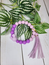 Load image into Gallery viewer, Lavender Mouse Wristlet
