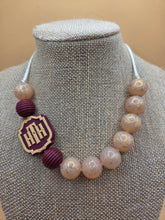Load image into Gallery viewer, Hollywood Hotel Teething/Nursing Necklace
