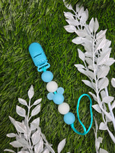 Load image into Gallery viewer, Blue Glowing Mouse Paciifer Clip
