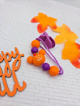 Load image into Gallery viewer, Purple Pumpkin Mouse Pacifier Clip
