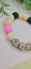 Load and play video in Gallery viewer, Wild Animals Teething Ring
